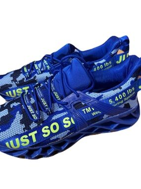 Just So So Size 44 Blue Camoflauge Athletic Sneaker